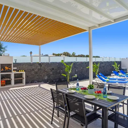 Casa Manuel By *