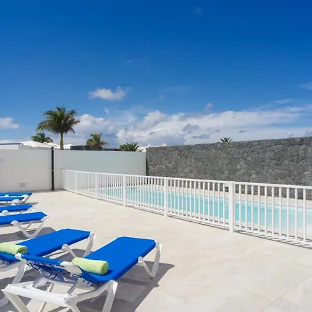 Villa Casa Manuel By *